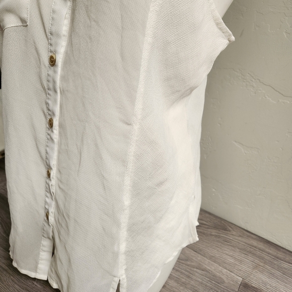 We the Free Cream Top M Button Down Sleeveless Sheer Lagenlook Lightweight Flowy - Picture 2 of 15